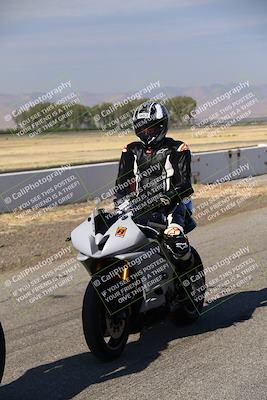 media/Jul-23-2023-TrackDaz (Sun) [[5bdcf0335d]]/Group A/Grid/